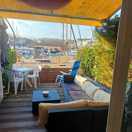 Port *